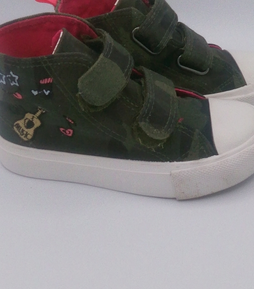 Joe Fresh Used Girls Shoes (F) - Picture 1 of 3